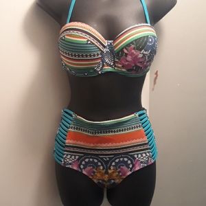 🏊🏿‍♂️🏊🏿‍♂️Bikini